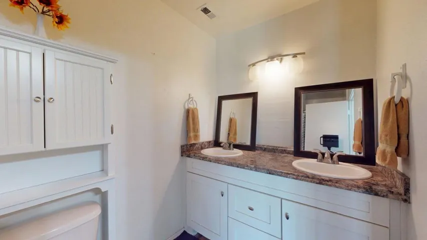 74361-Erin-St-Palm-Desert-CA-92260-05262