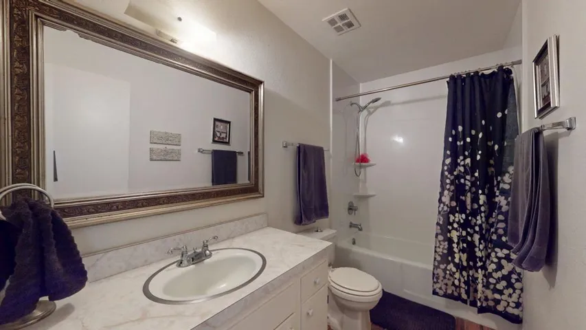 74361-Erin-St-Palm-Desert-CA-92260-05262