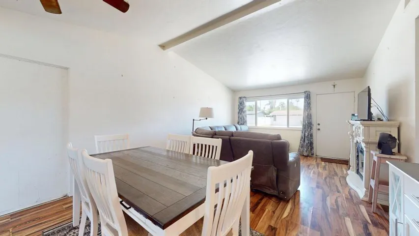 74361-Erin-St-Palm-Desert-CA-92260-05262