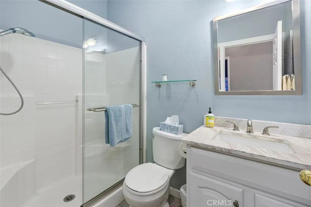 Downstairs guest bath