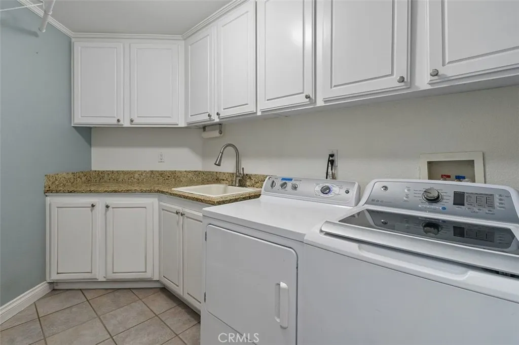 Downstairs laundry room
