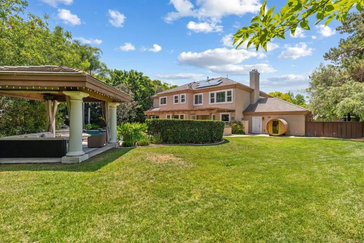 7912 Corte Penca, Carlsbad, California 92009