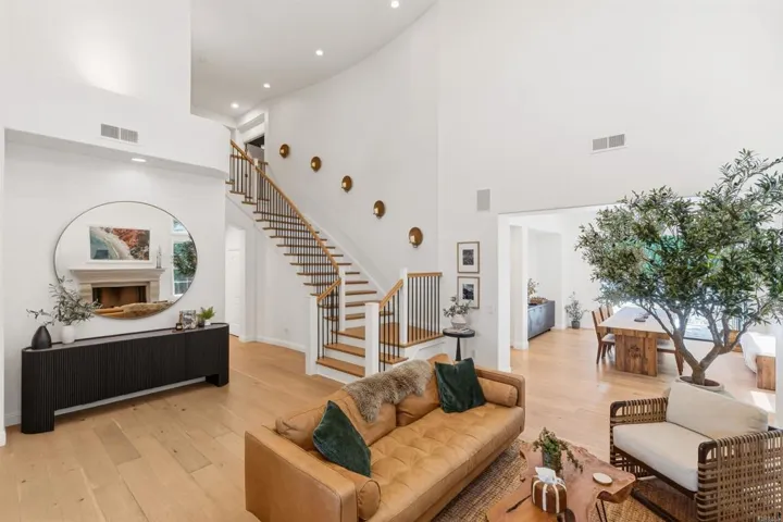 7912 Corte Penca, Carlsbad, California 92009