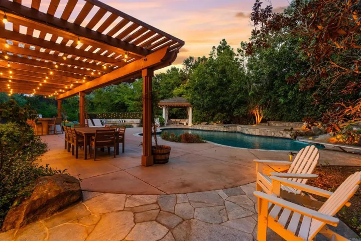 7912 Corte Penca, Carlsbad, California 92009