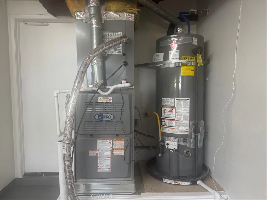 Brand new HVAC and water heater.