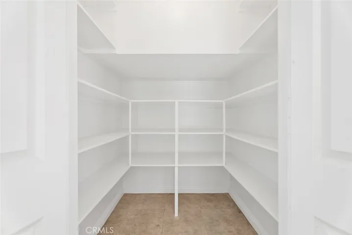 walk-in pantry