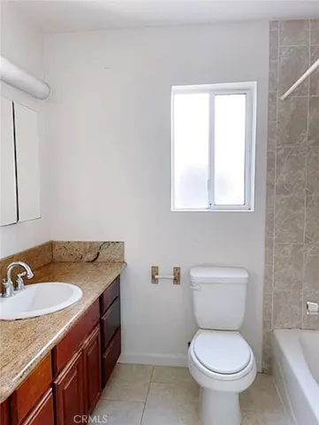 pics before tenant moved in.