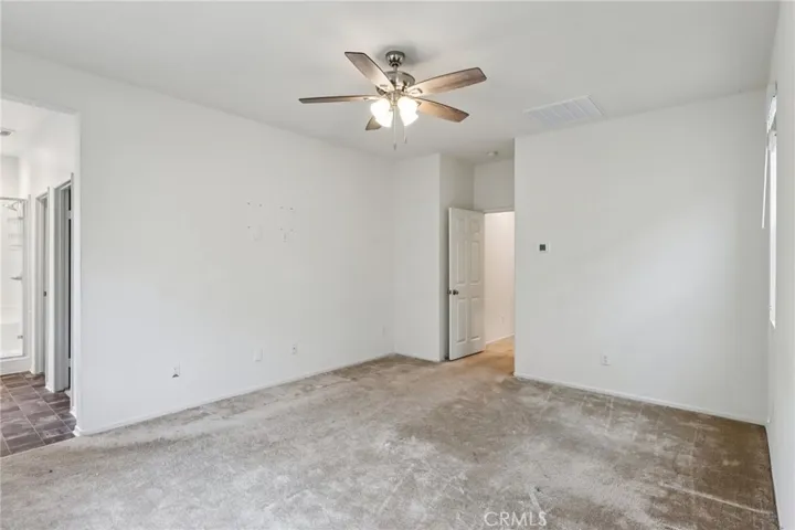 5313 Teramo, Fontana, California 92336