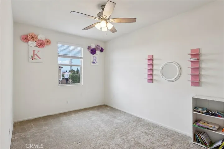 5313 Teramo, Fontana, California 92336