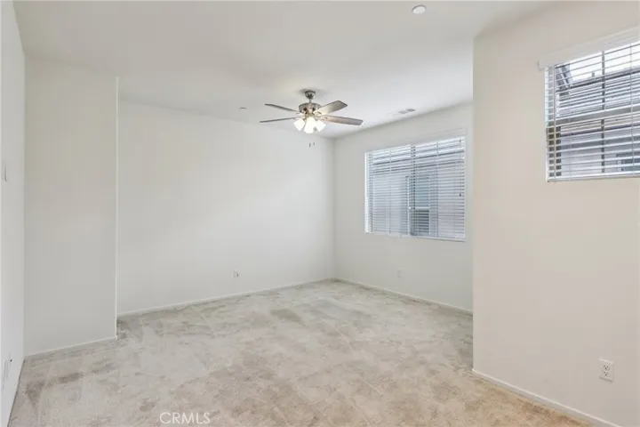5313 Teramo, Fontana, California 92336
