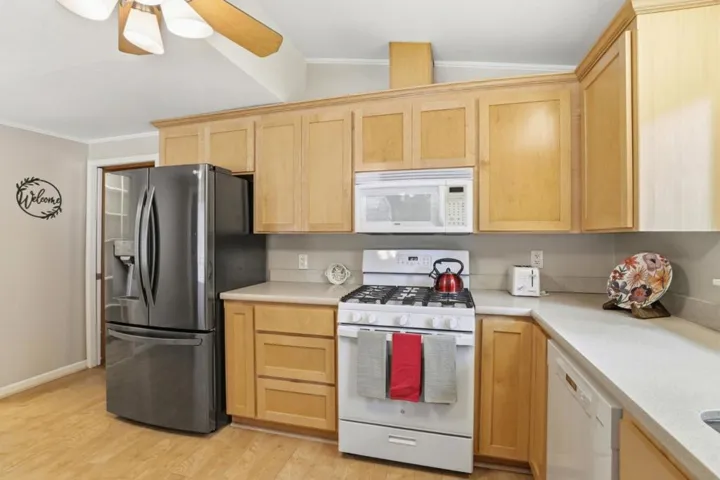 16165 Highway 9, Boulder Creek, California 95006