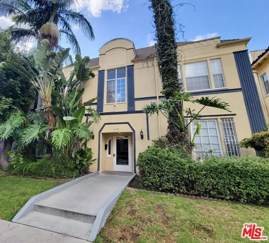 639 S Cochran Avenue 201, Los Angeles, California 90036