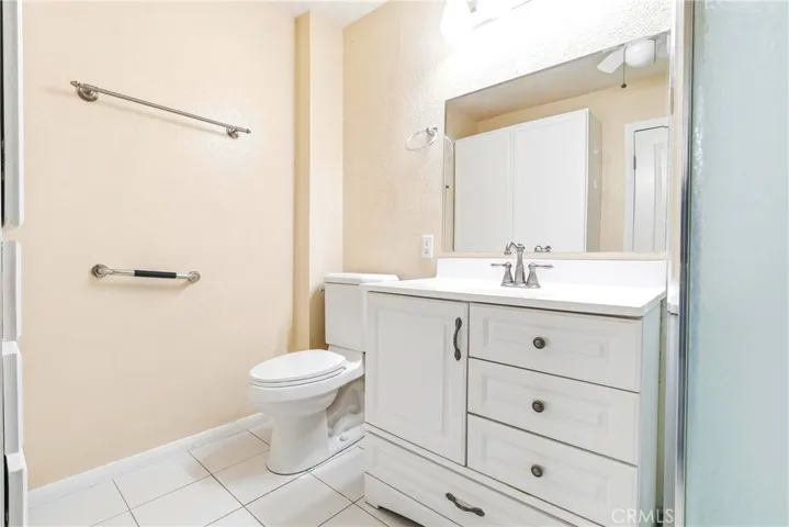 Attached Separate Dwelling Bathroom.