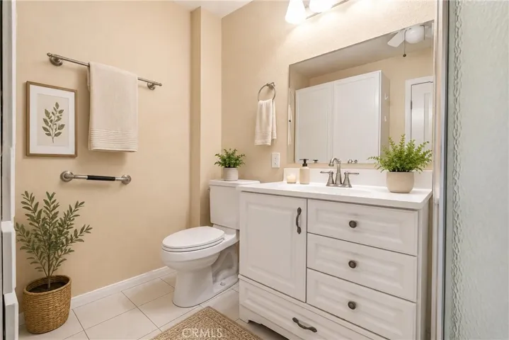 Staged Photo
Attached Separate Dwelling Bathroom.