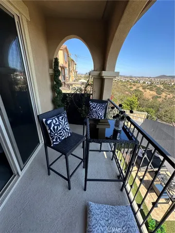 8559 Old Stonefield, San Diego, California 92127