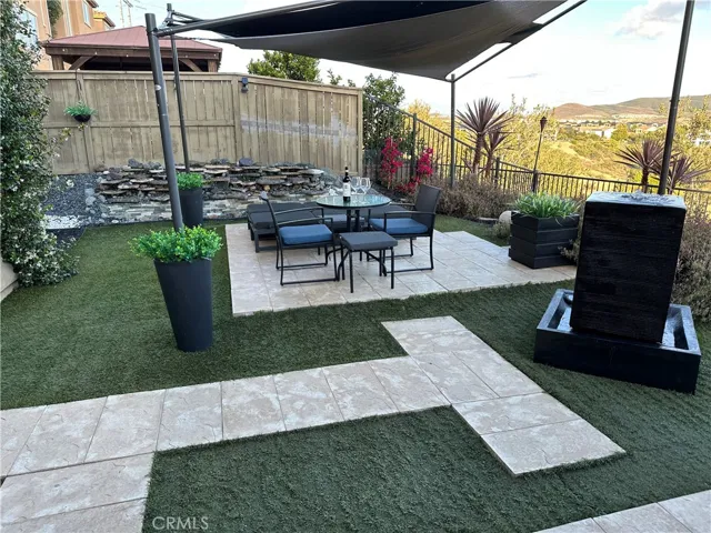 8559 Old Stonefield, San Diego, California 92127