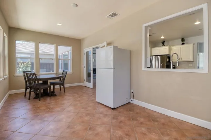2376 Shire Way, Oakdale, California 95361