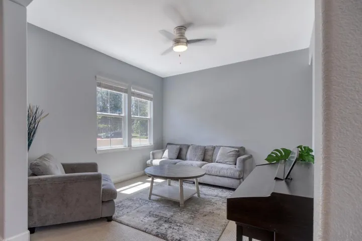 2376 Shire Way, Oakdale, California 95361