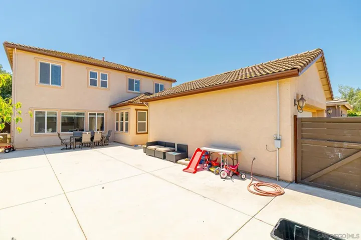 2376 Shire Way, Oakdale, California 95361