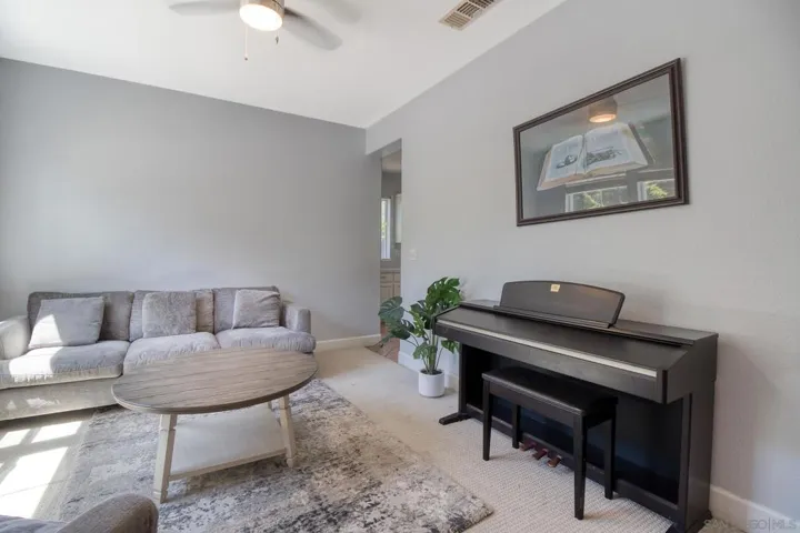 2376 Shire Way, Oakdale, California 95361