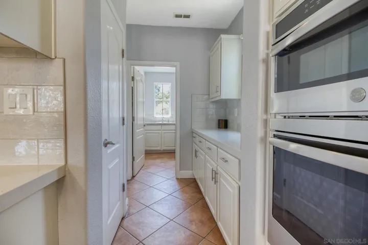 2376 Shire Way, Oakdale, California 95361