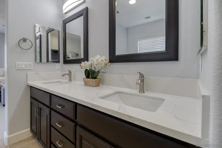 2376 Shire Way, Oakdale, California 95361