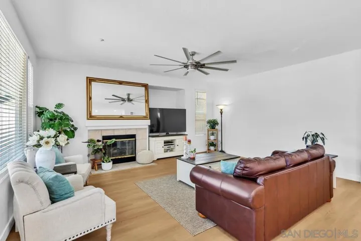 10836 Stoney Creek Ct., Santee, California 92071