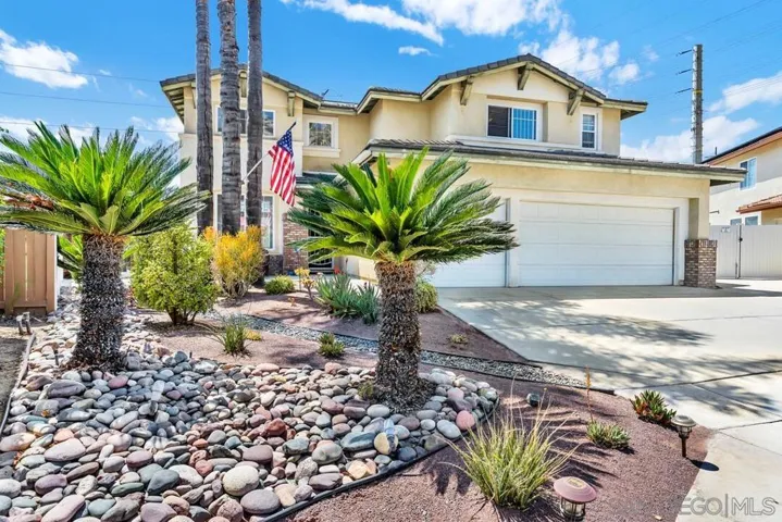 10836 Stoney Creek Ct., Santee, California 92071