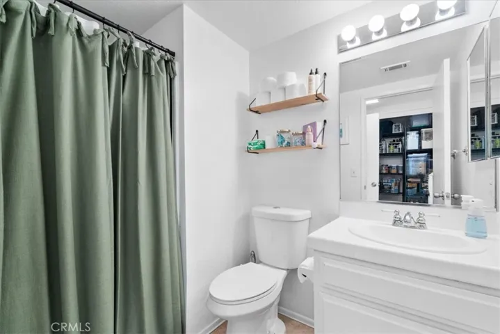 full bathroom downstairs