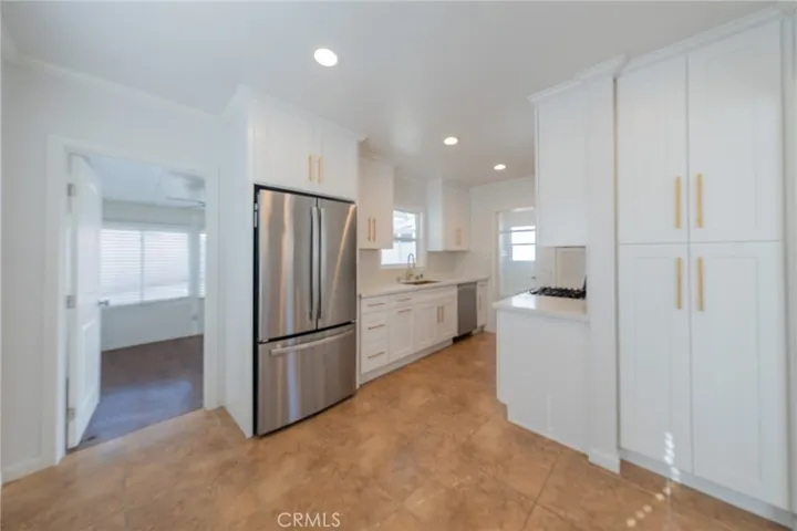 4355 Pennsylvania, La Crescenta, California 91214