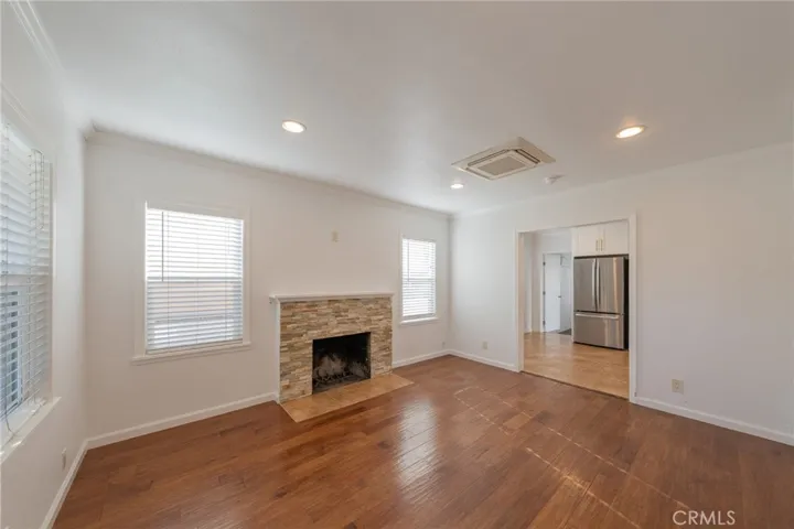 4355 Pennsylvania, La Crescenta, California 91214