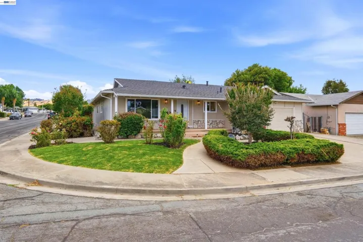 1401 Monterey Dr, Antioch, California 94509