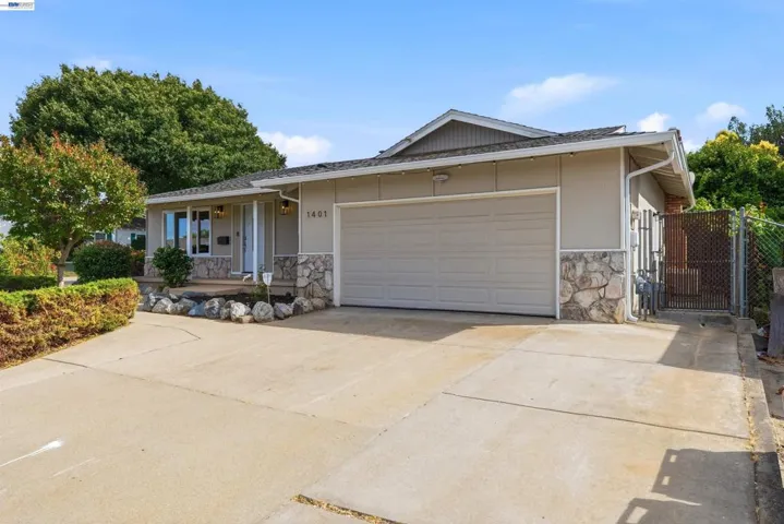 1401 Monterey Dr, Antioch, California 94509