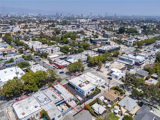 8554 Washington, Culver City, California 90232