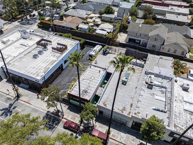 8554 Washington, Culver City, California 90232