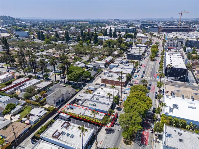 8554 Washington, Culver City, California 90232