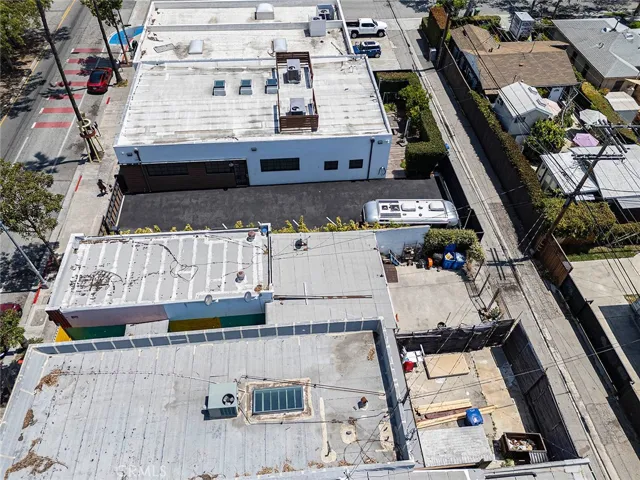 8554 Washington, Culver City, California 90232