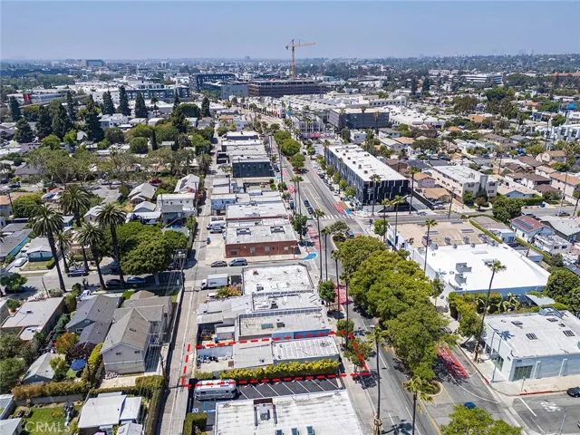 8554 Washington, Culver City, California 90232