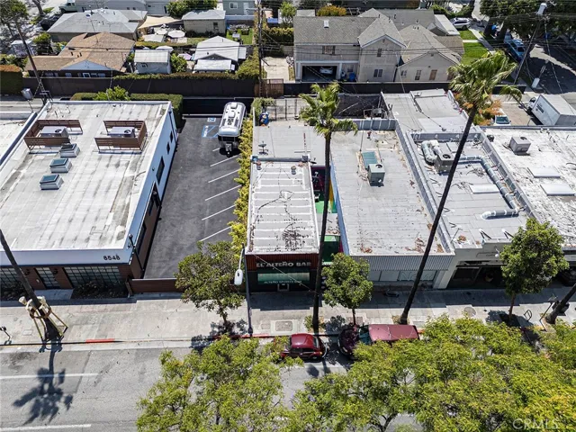 8554 Washington, Culver City, California 90232