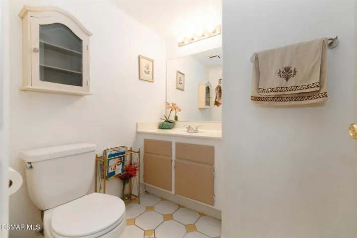 First floor 1/2 Bath