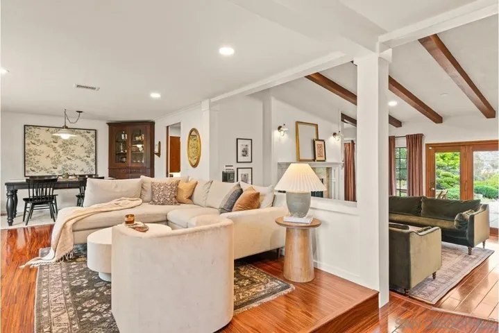 1421 Blue Lilac, Alpine, California 91901
