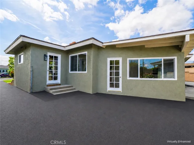 1550 N Bonita Court, Ontario, California 91762