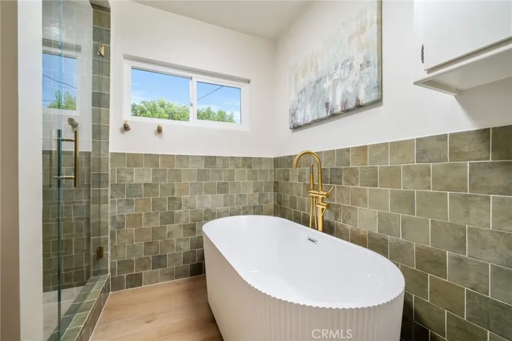 1550 N Bonita Court, Ontario, California 91762