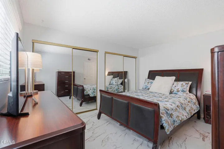 408 BURCHETT ST.#3.BEDROOM.2.5-24-26