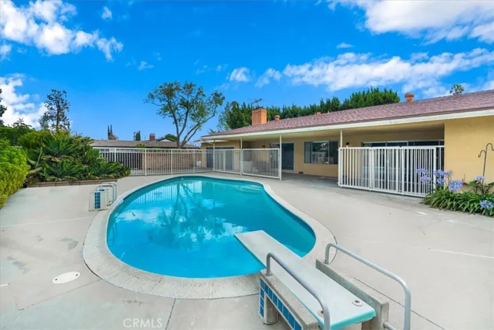 18931 Mayall Street, Northridge, California 91324