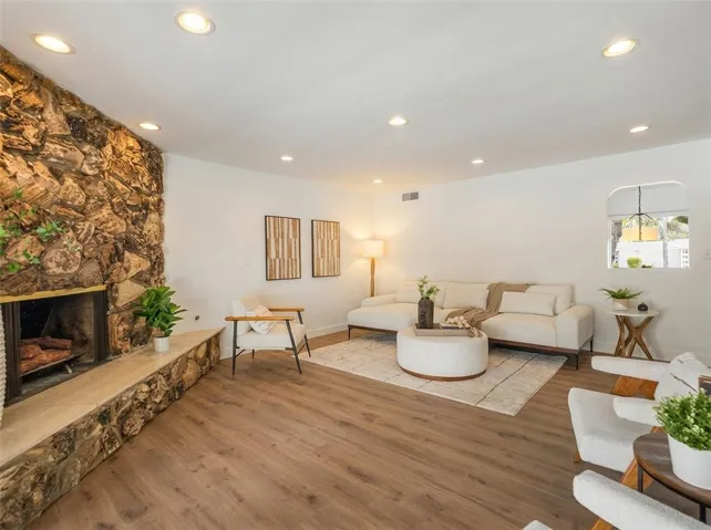 18931 Mayall Street, Northridge, California 91324