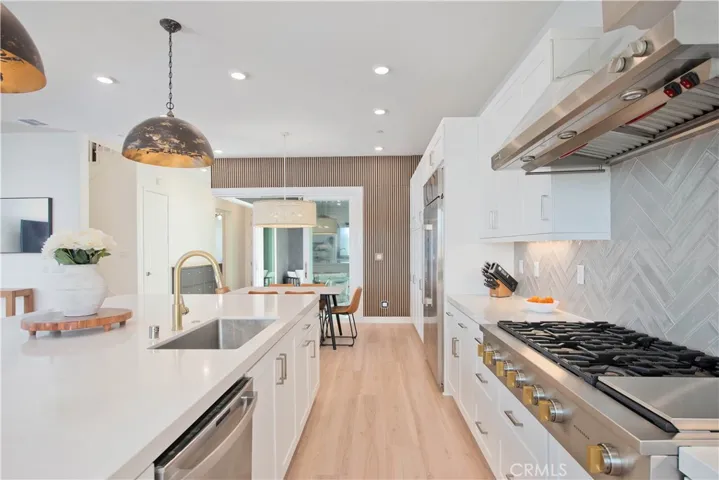 Gourmet Kitchen