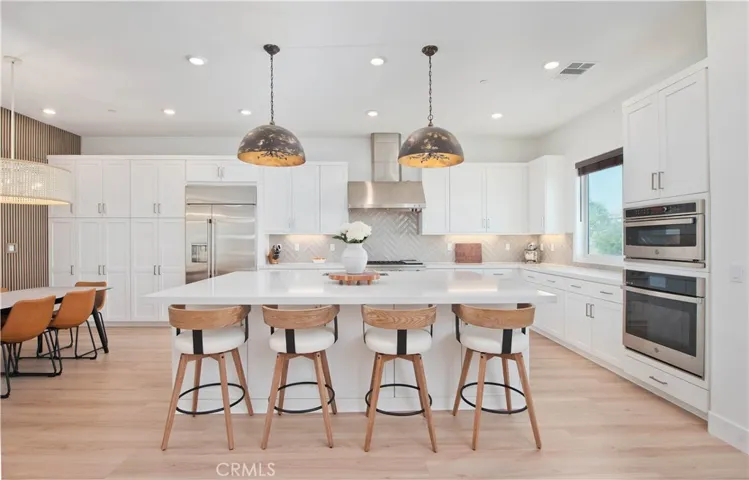 Gourmet Kitchen
