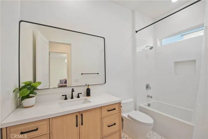 Downstairs Bathroom