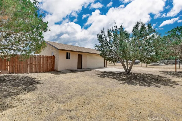 9205 9th, Hesperia, California 92345